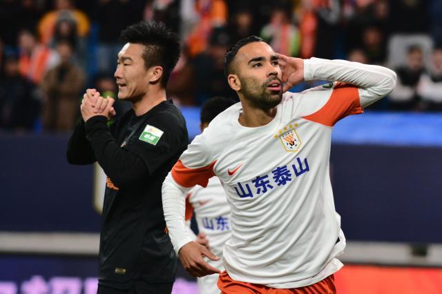 泰山结束4场不胜 德尔加多替补绝杀该受康熙重用