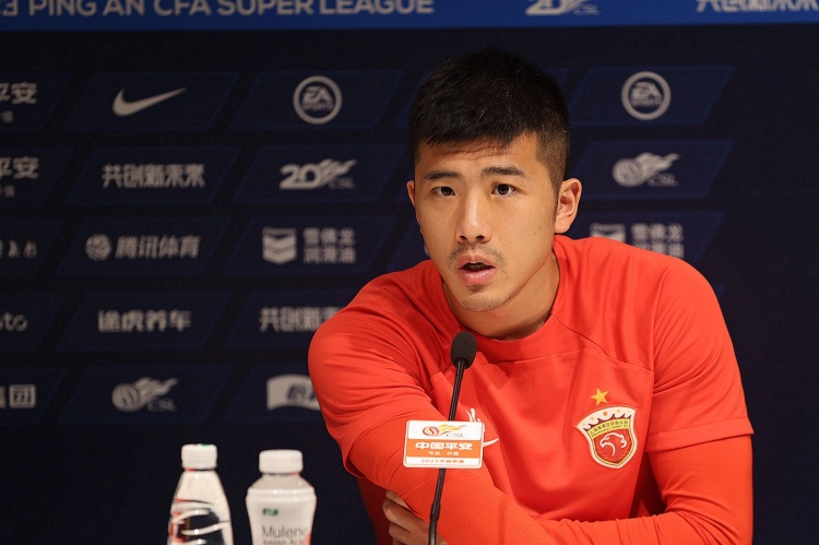 海港B队已进行4场热身赛，李圣龙面对“苏超”镇江队20分钟1射2传