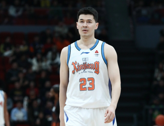 关键4罚不中！新疆爆冷1分惜败同曦 阿不都21+5赵柏清准绝杀