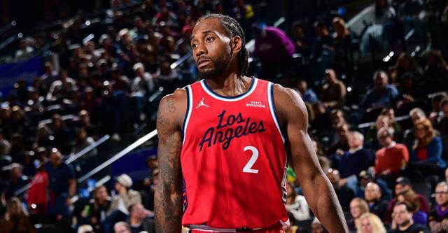 Kaiyun中国官网-快船15胜3负!伦纳德谈球迷将直播“吃推”:换点别的东西吃吧